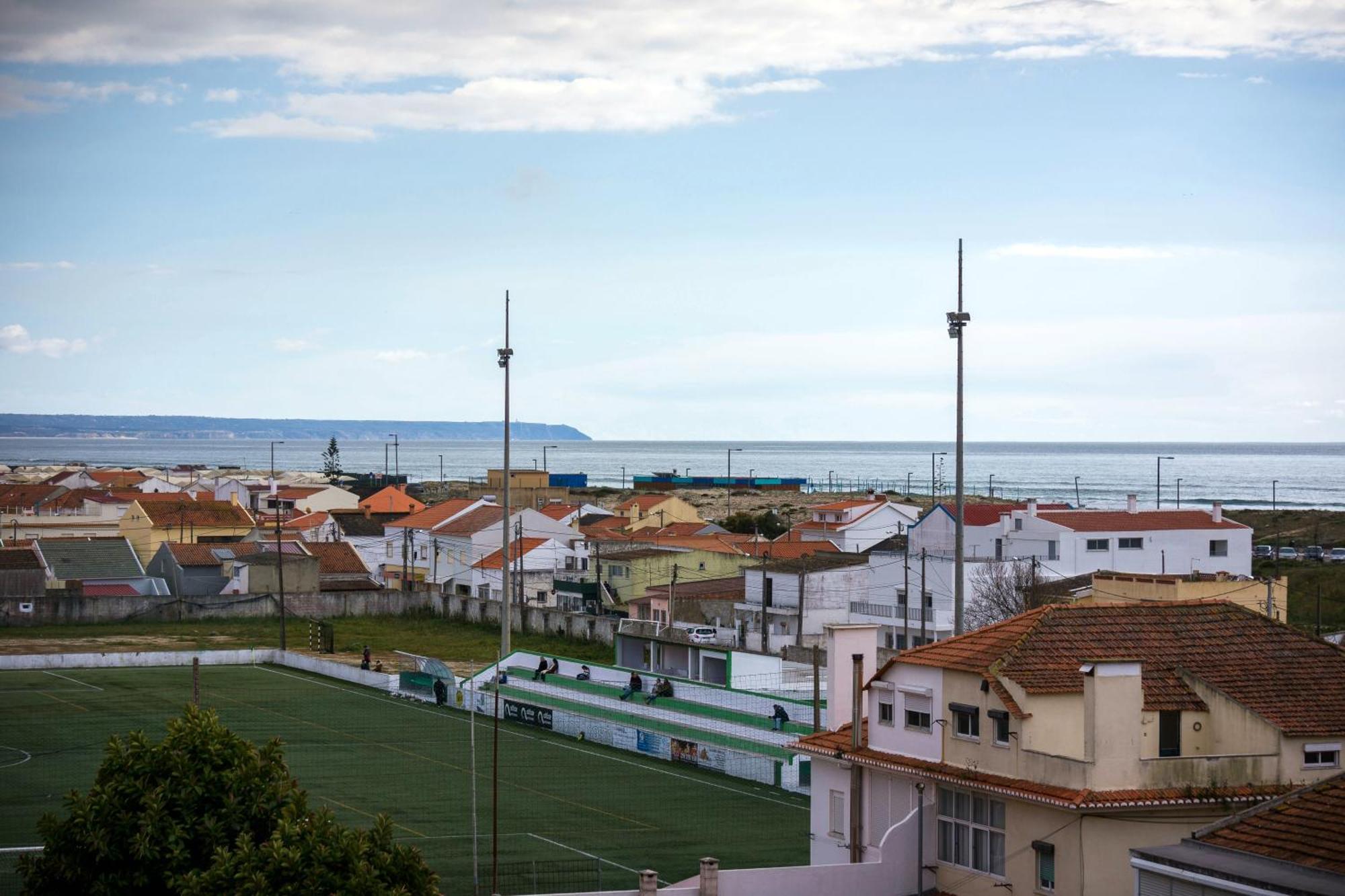 Beach Apartment W/Ocean View Costa da Caparica Exterior photo